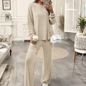 Two Piece Matching Lounge Set With Long Sleeve Top And Wide Fit Pants For Women