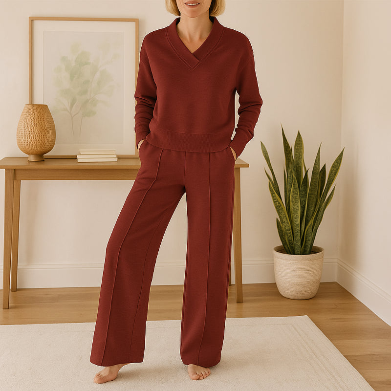 Comfy V Shape Loungewear Set With Pants - Image 3