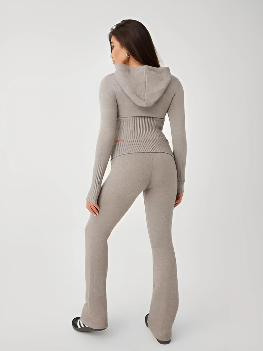 Elegant Cloud Knit Lounge Set - Image 3
