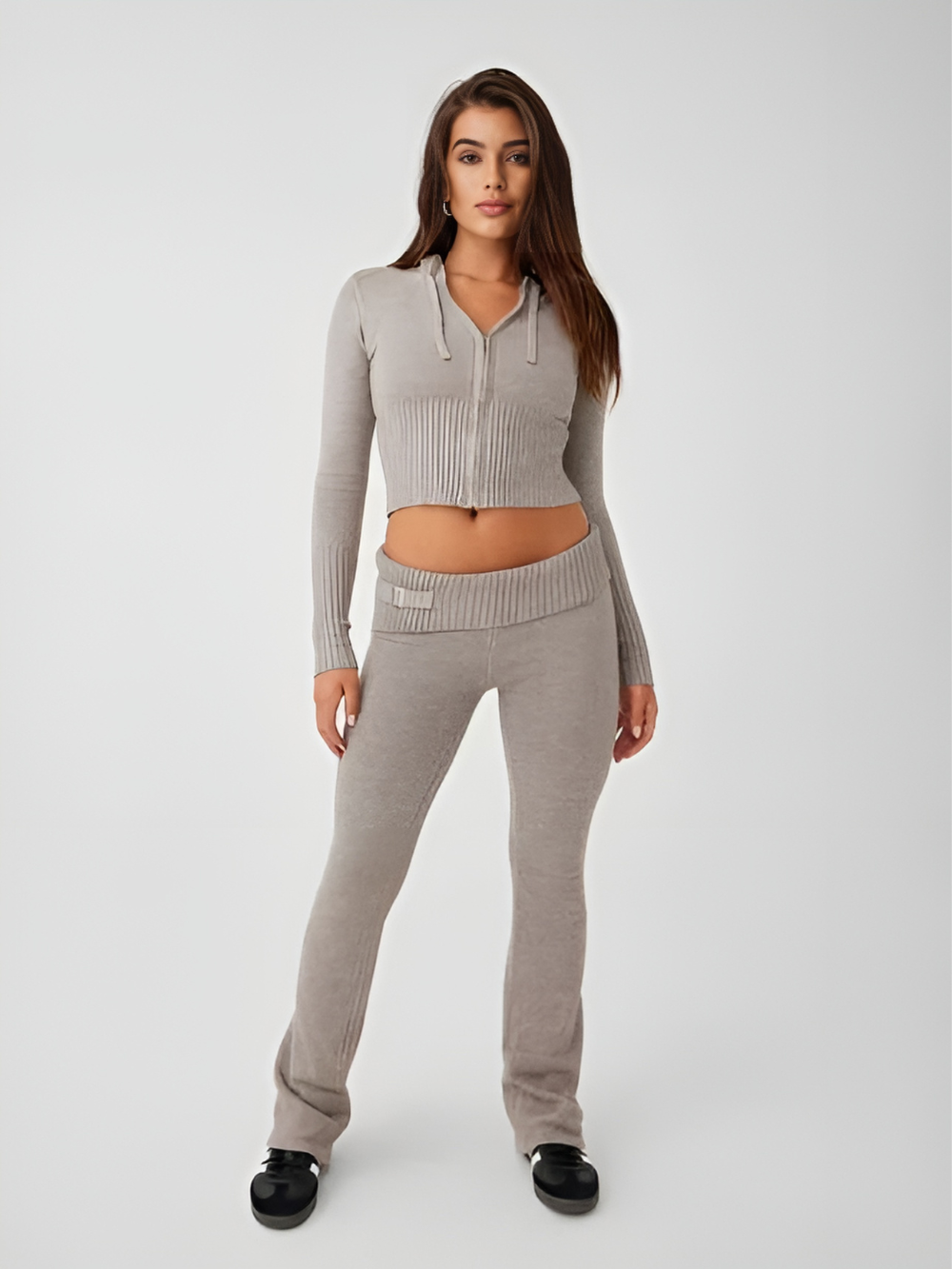 Elegant Cloud Knit Lounge Set - Image 2