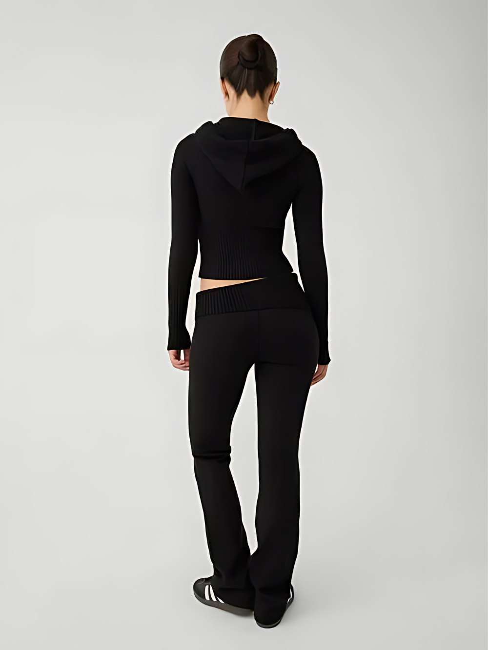 Elegant Cloud Knit Lounge Set - Image 9